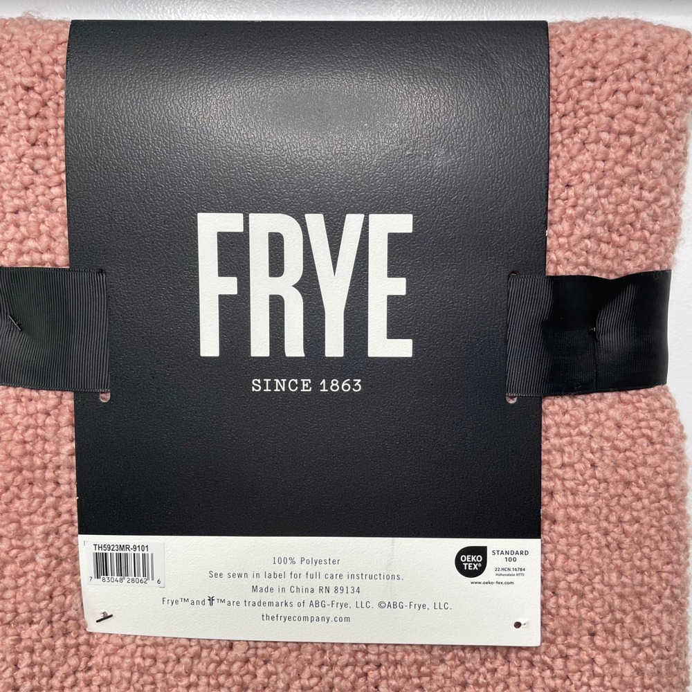 Frye Oversized Boucle Throw Fringe Rose Pink 50x70 Blanket TH5923MR-9101 NEW - Picture 2 of 7